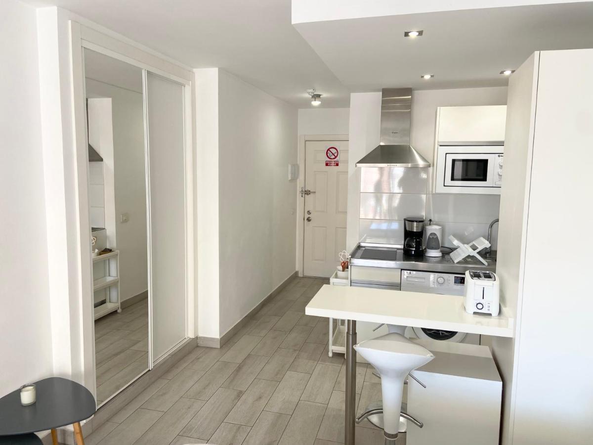 Top Floor, Panoramic Studio, Heated Pool Los Cristianos  Exterior foto